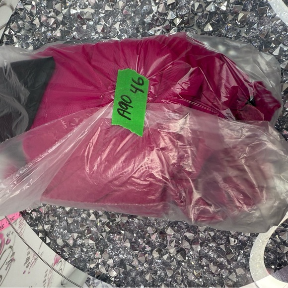 Victoria’s Secret set 2 piece rhinestone Sheer Fuchsia Babydoll matching ribbon - Picture 14 of 14